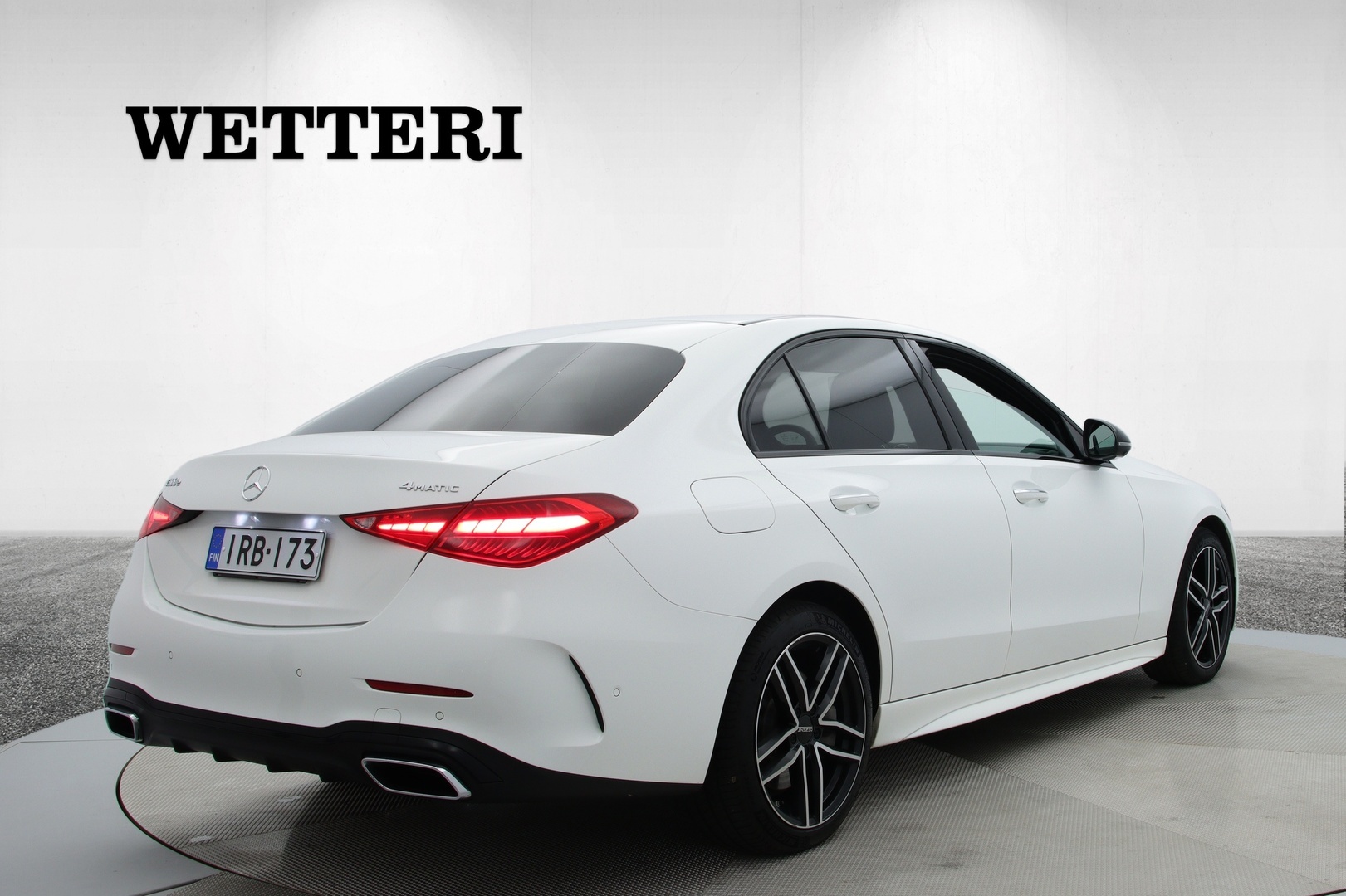 MERCEDES-BENZ C 2023