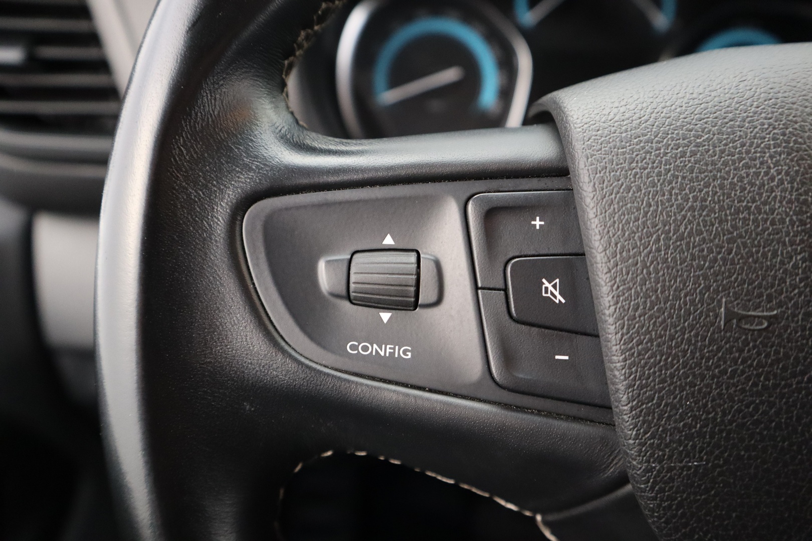 PEUGEOT e-Expert 2022