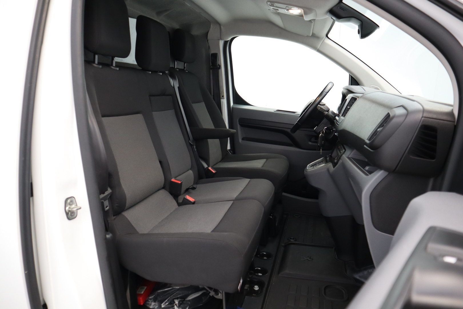 PEUGEOT e-Expert 2022