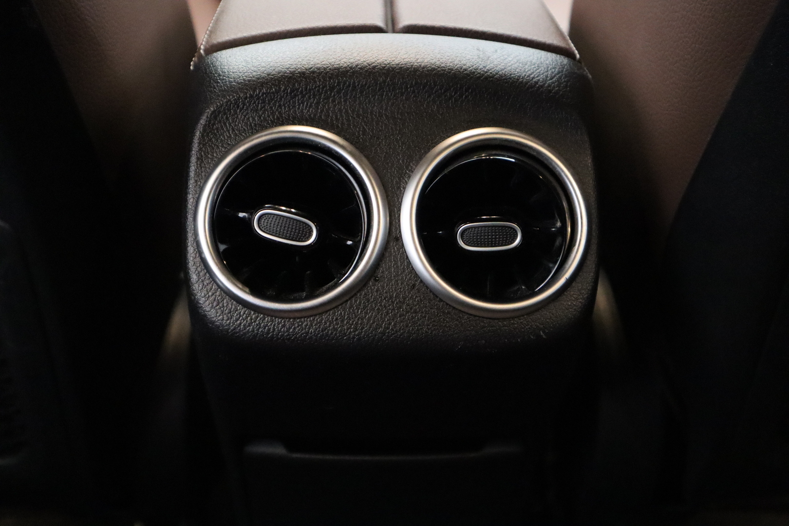 MERCEDES-BENZ A 2019