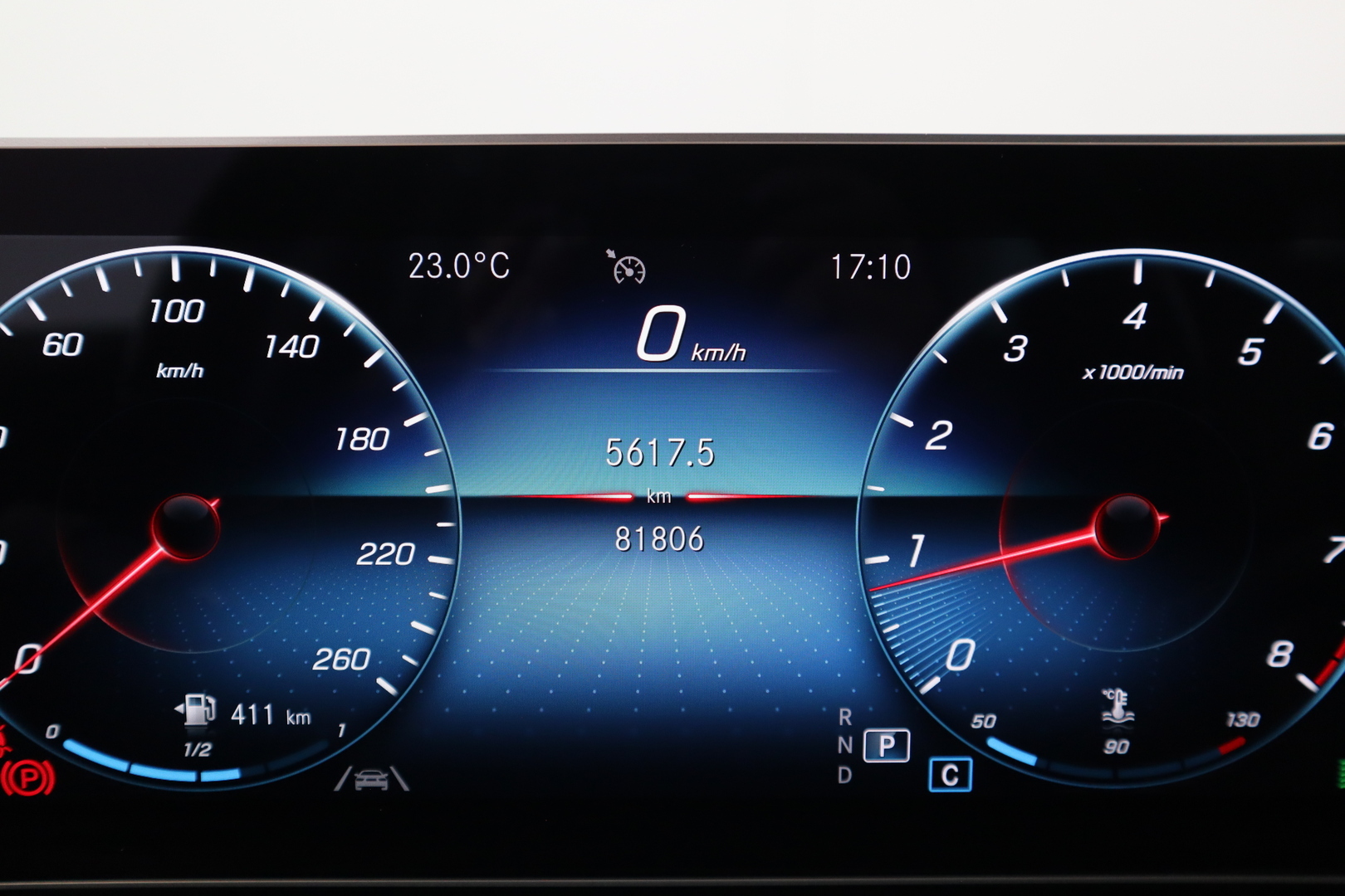 MERCEDES-BENZ A 2019