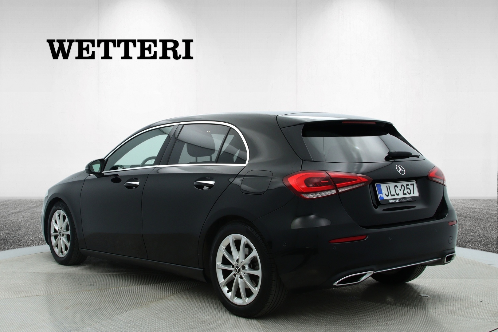 MERCEDES-BENZ A 2019