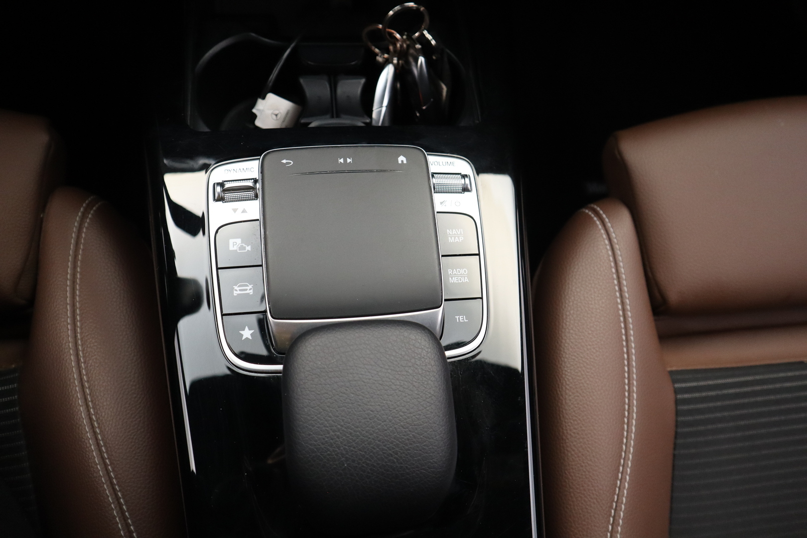 MERCEDES-BENZ A 2019