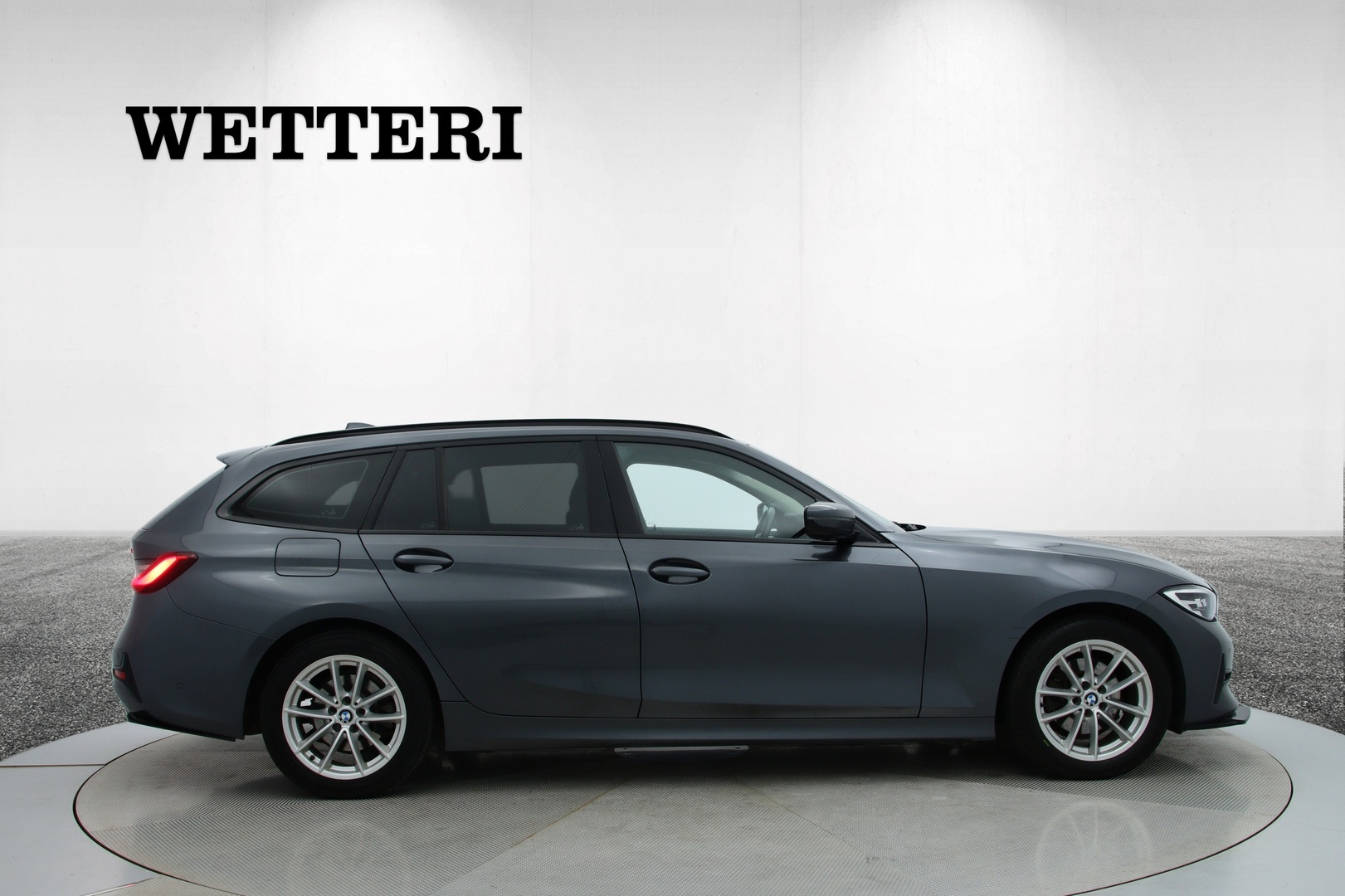 BMW 320 2021