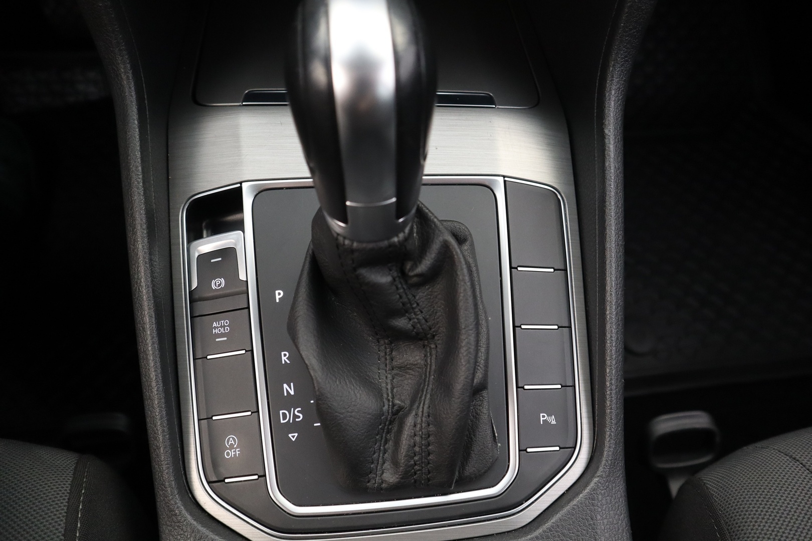 VOLKSWAGEN Golf Sportsvan 2016