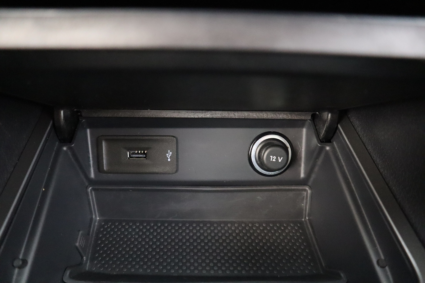 VOLKSWAGEN Golf Sportsvan 2016