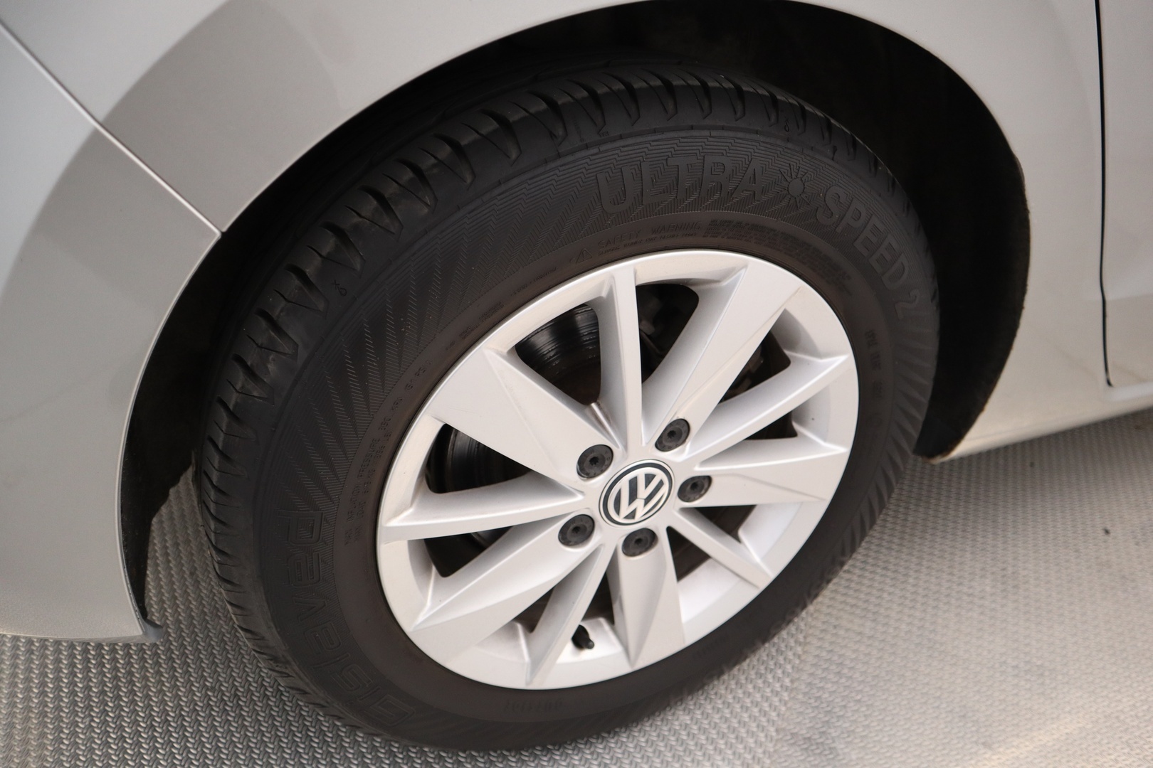 VOLKSWAGEN Golf Sportsvan 2016