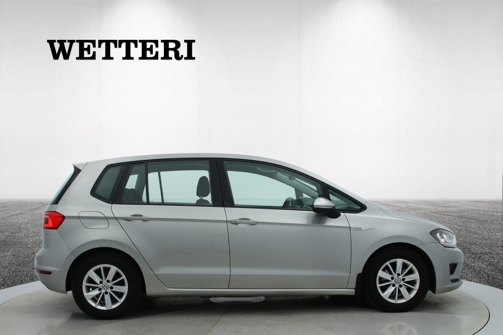 VOLKSWAGEN Golf Sportsvan 2016