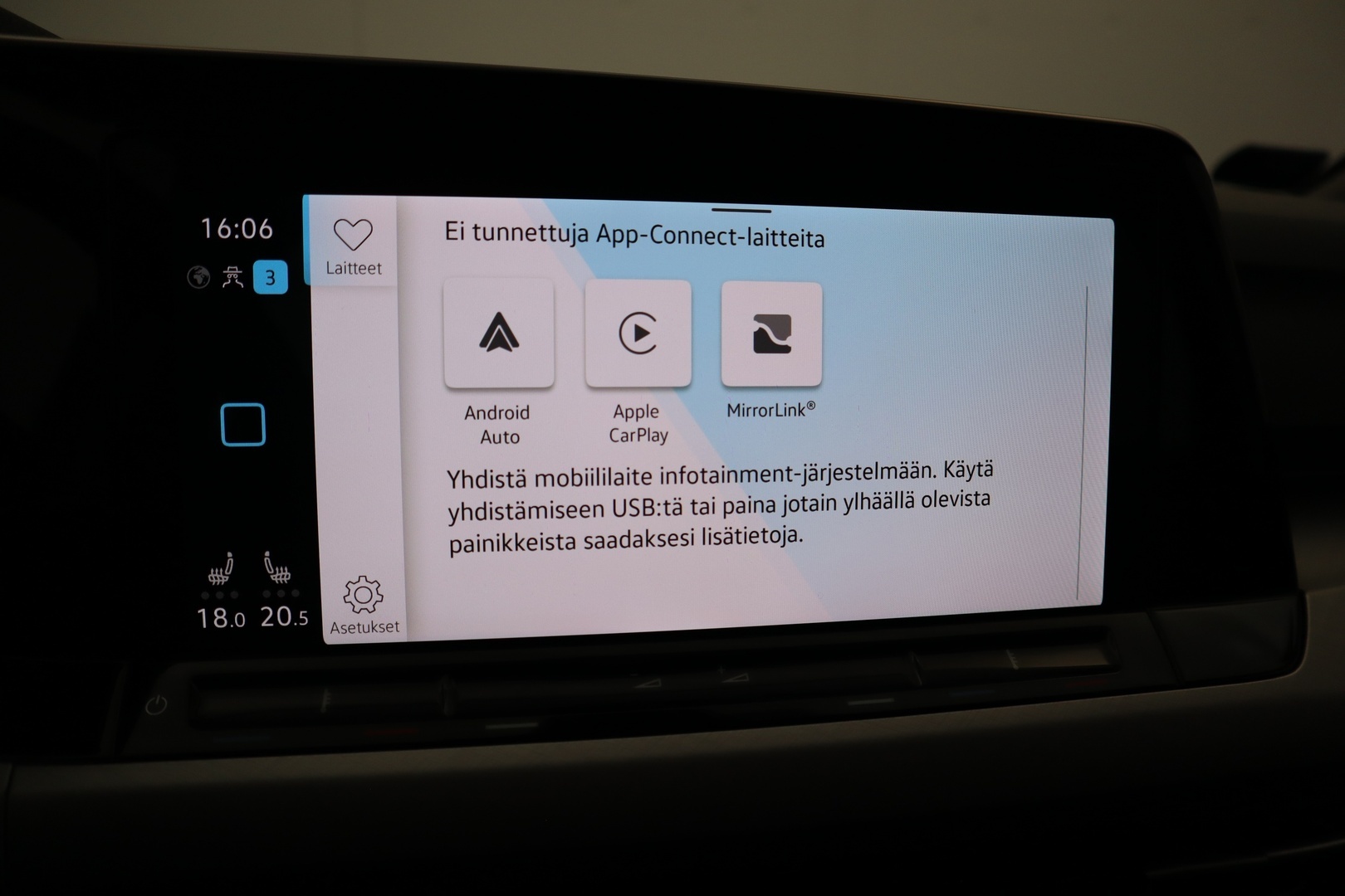 VOLKSWAGEN Golf 2021