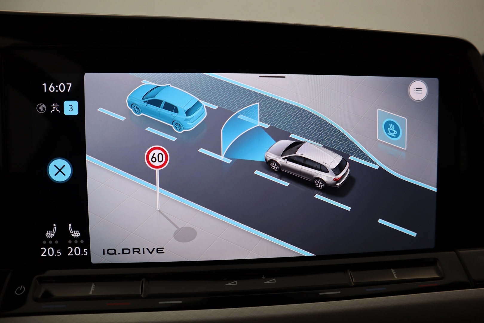 VOLKSWAGEN Golf 2021