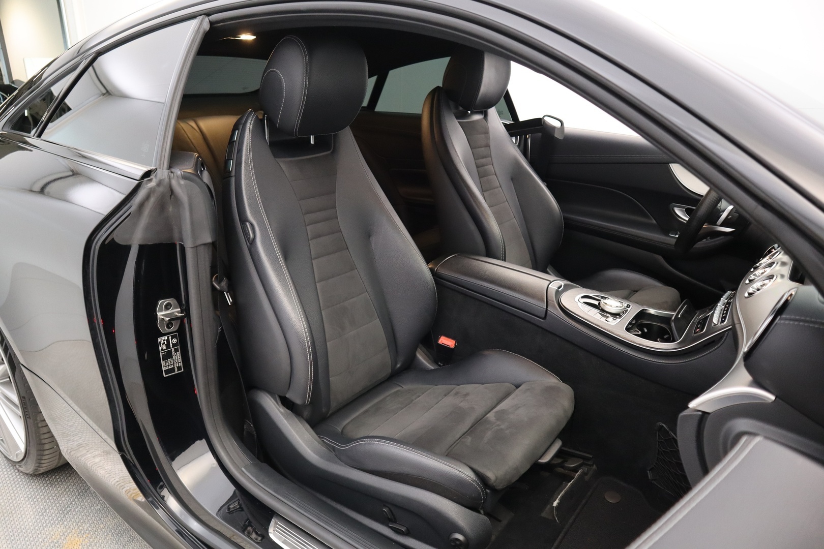 MERCEDES-BENZ E 2018