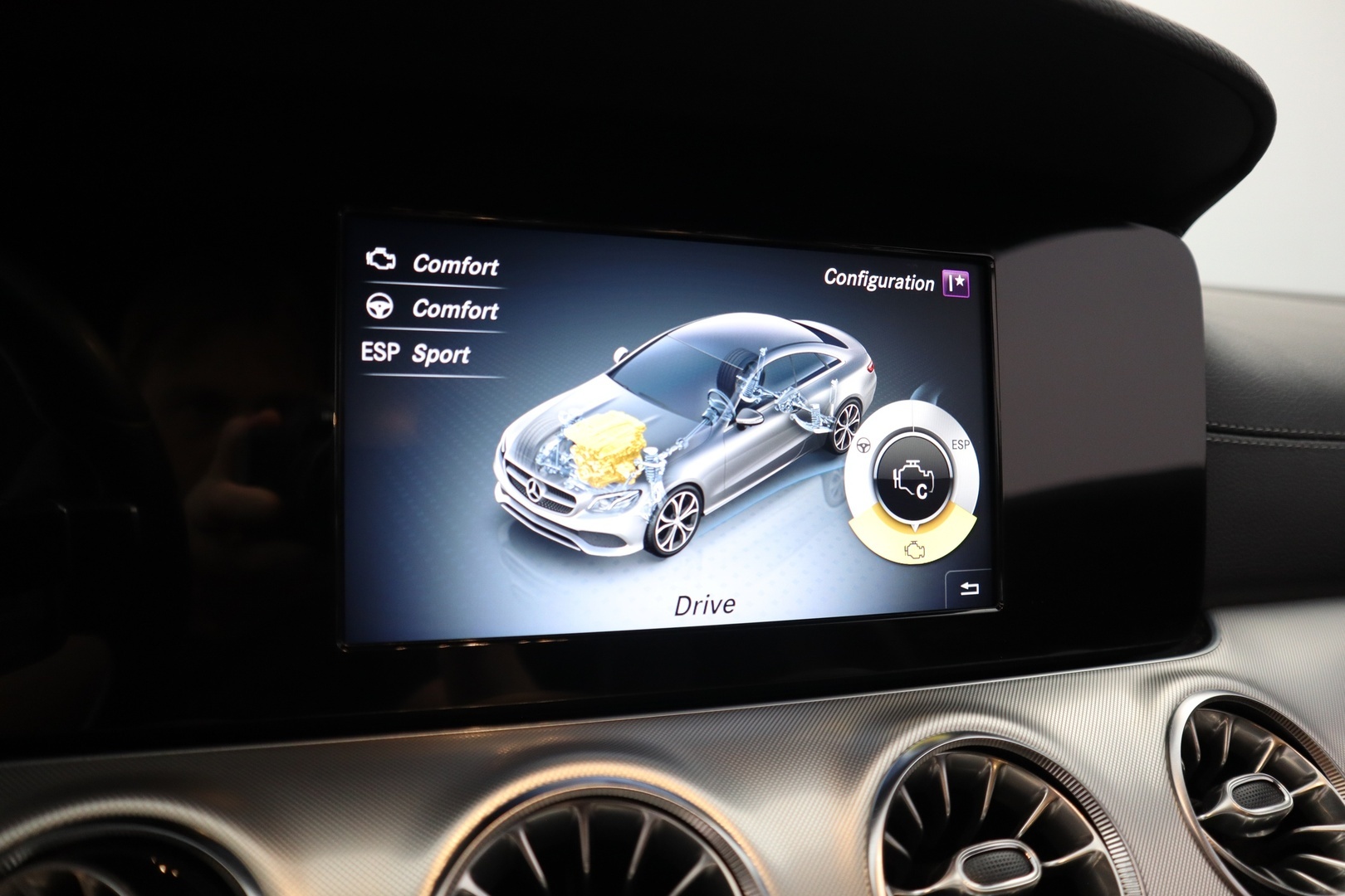 MERCEDES-BENZ E 2018