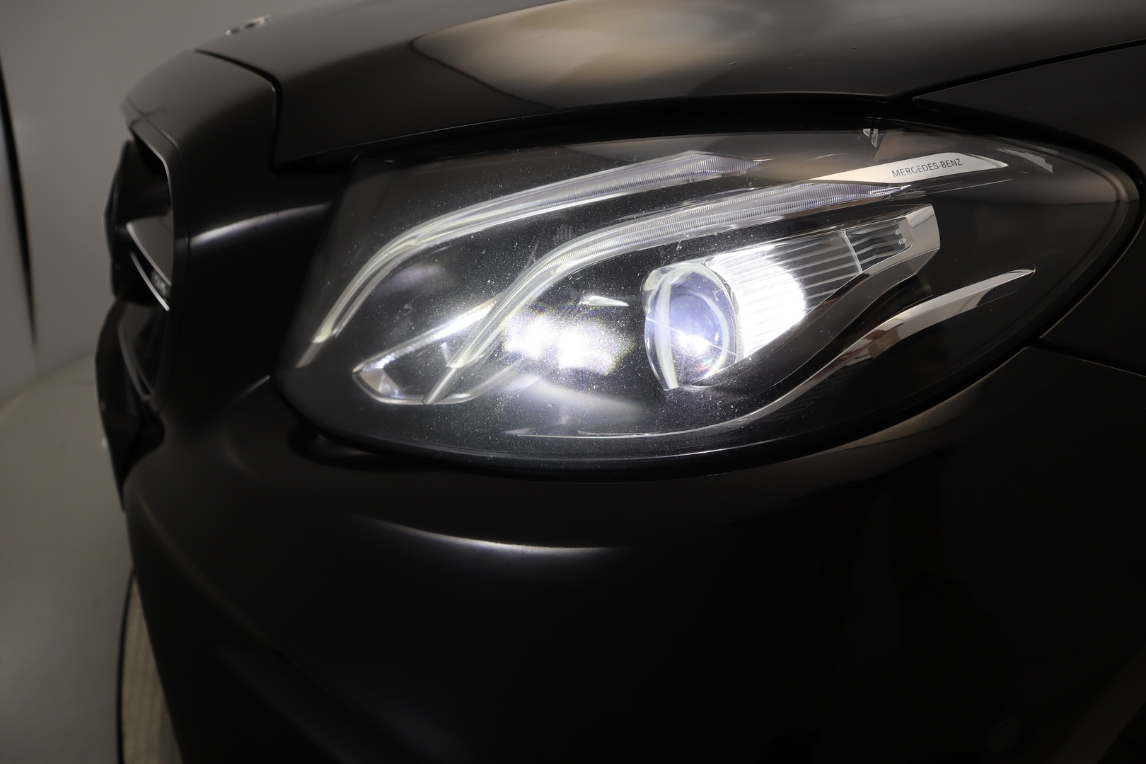MERCEDES-BENZ E 2018