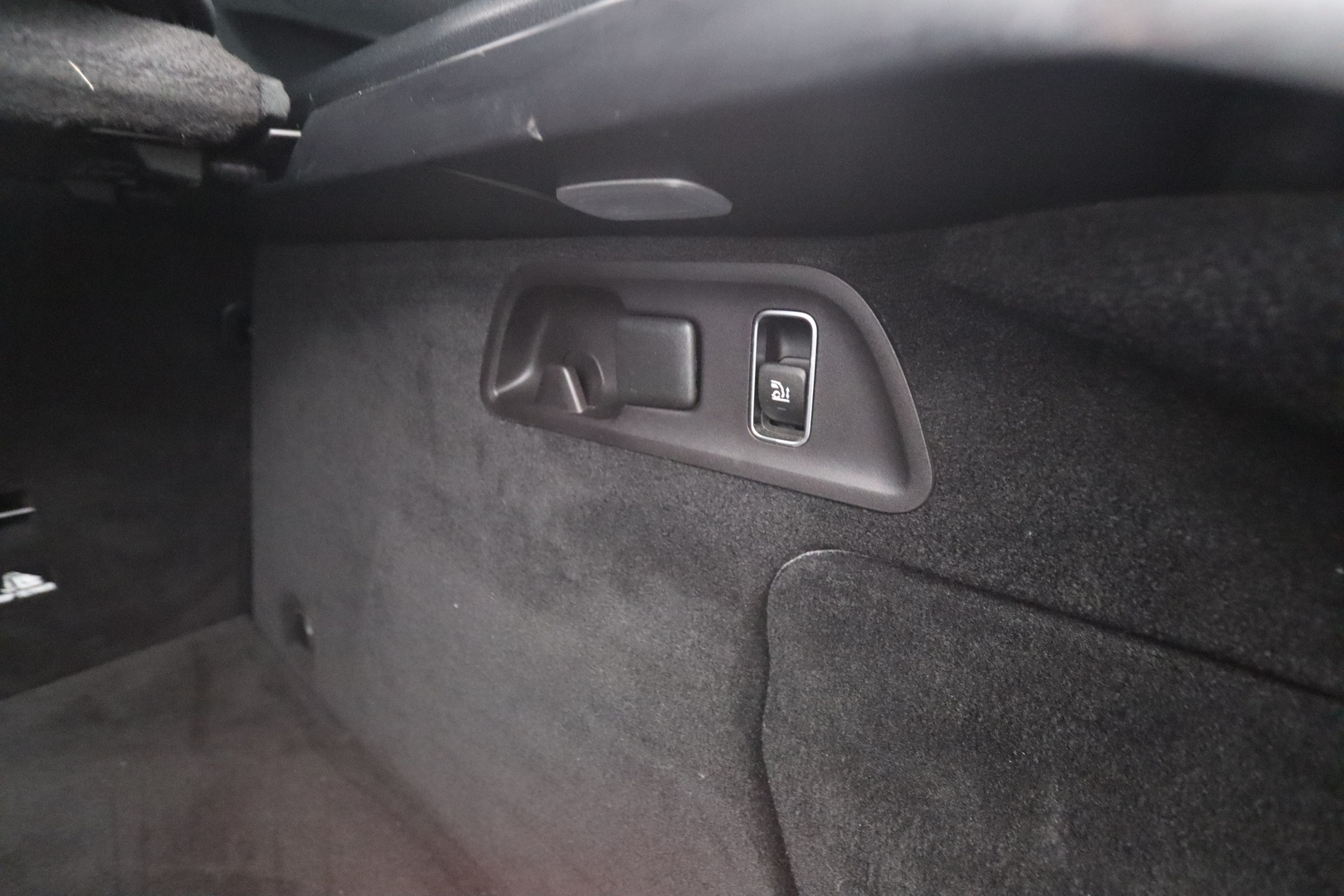 MERCEDES-BENZ GLE 2024