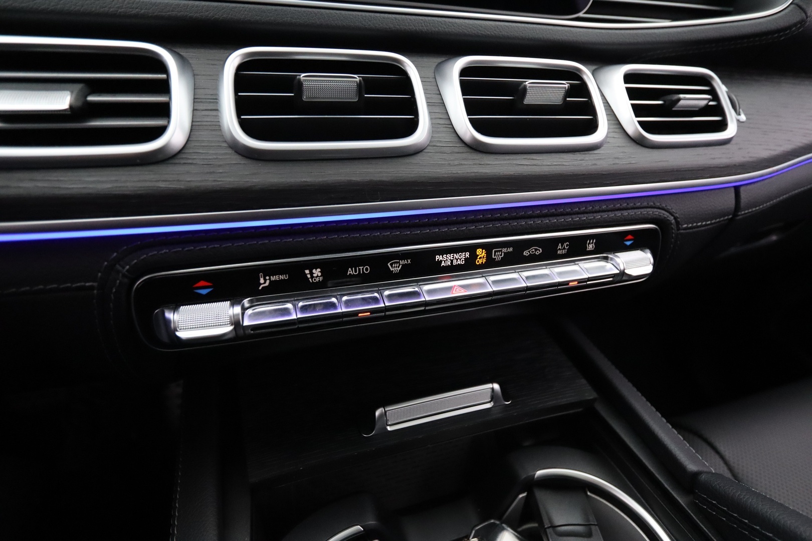 MERCEDES-BENZ GLE 2024