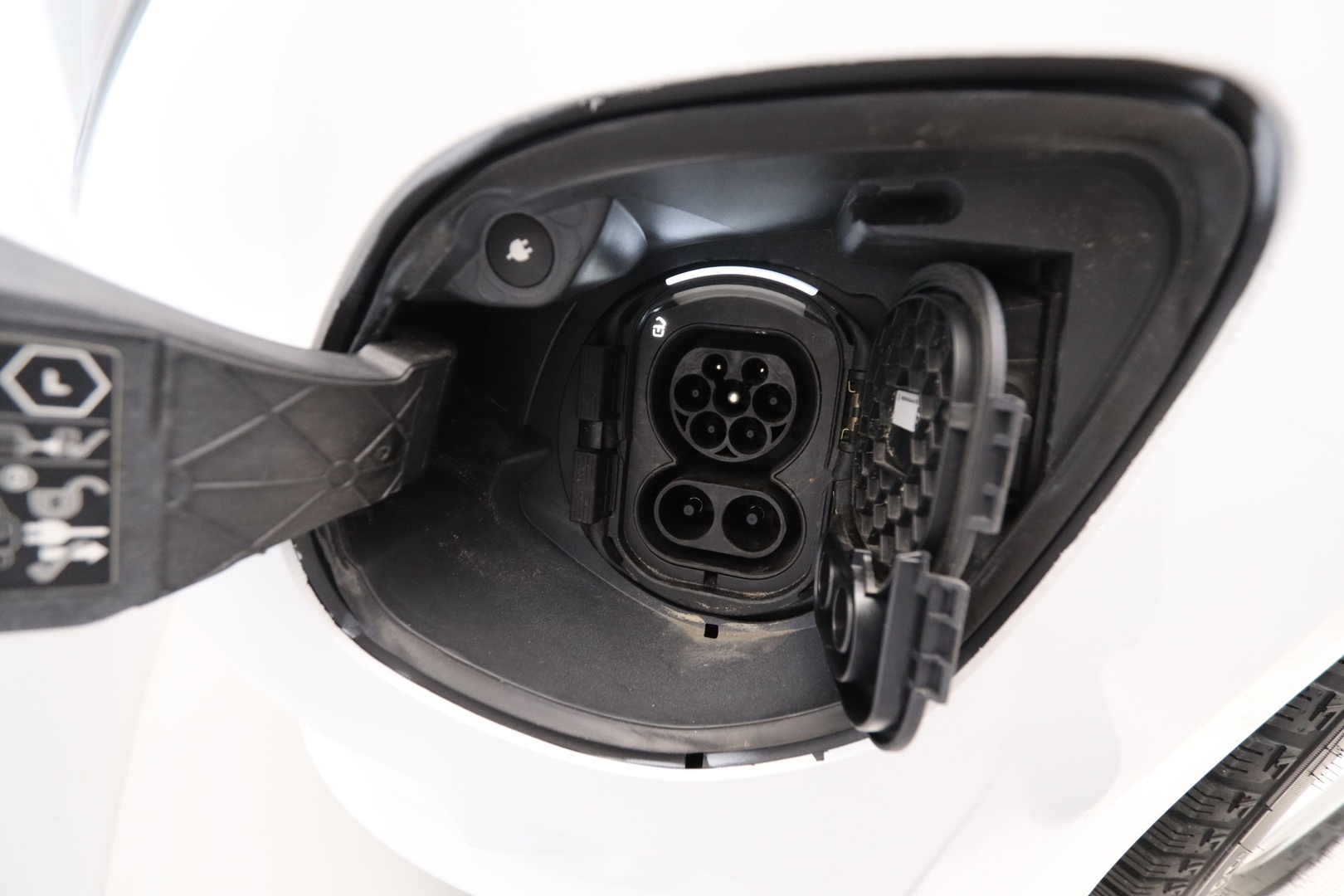 MERCEDES-BENZ Vito 2023