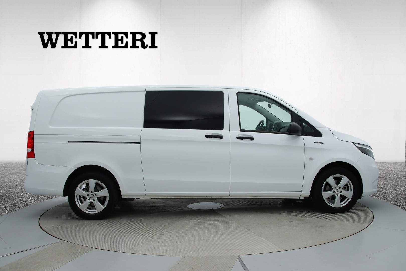 MERCEDES-BENZ Vito 2023