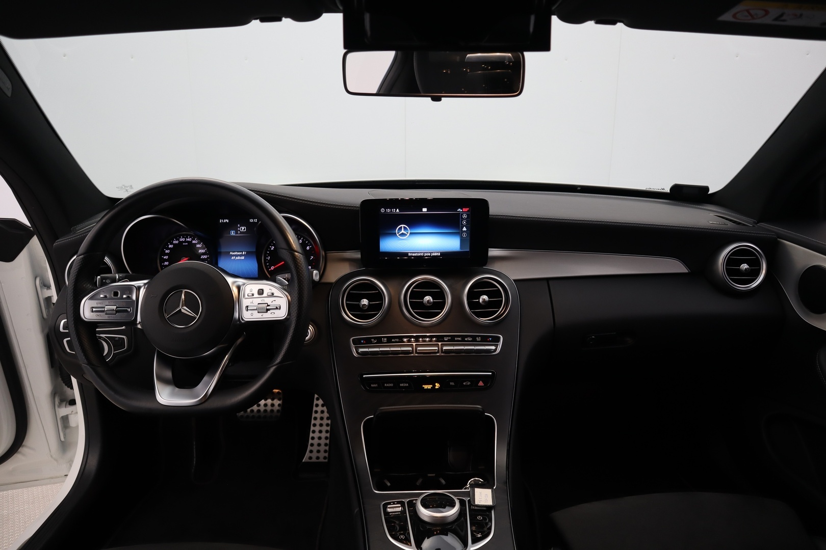 MERCEDES-BENZ C 2022
