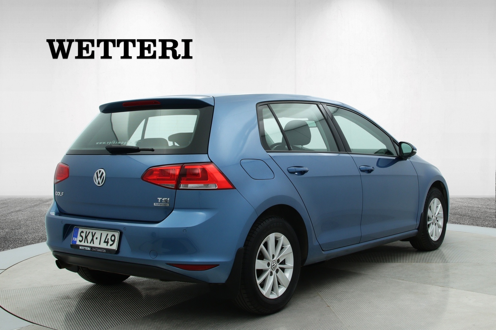 VOLKSWAGEN Golf 2013