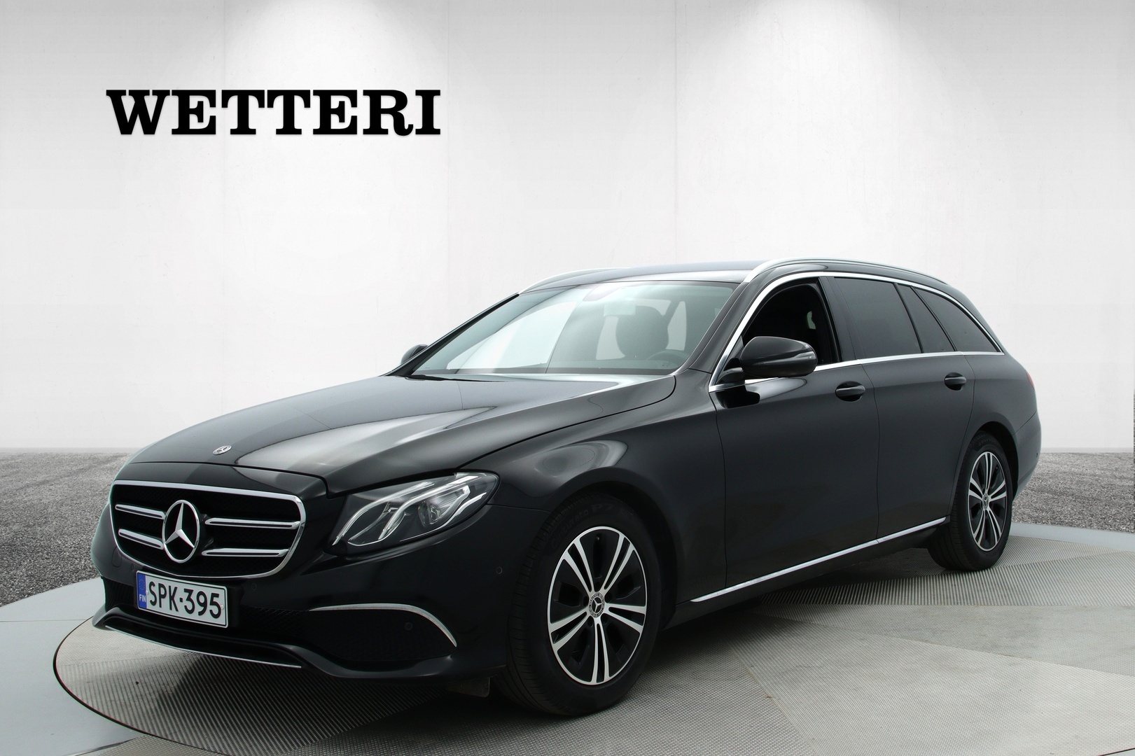 MERCEDES-BENZ E 2019