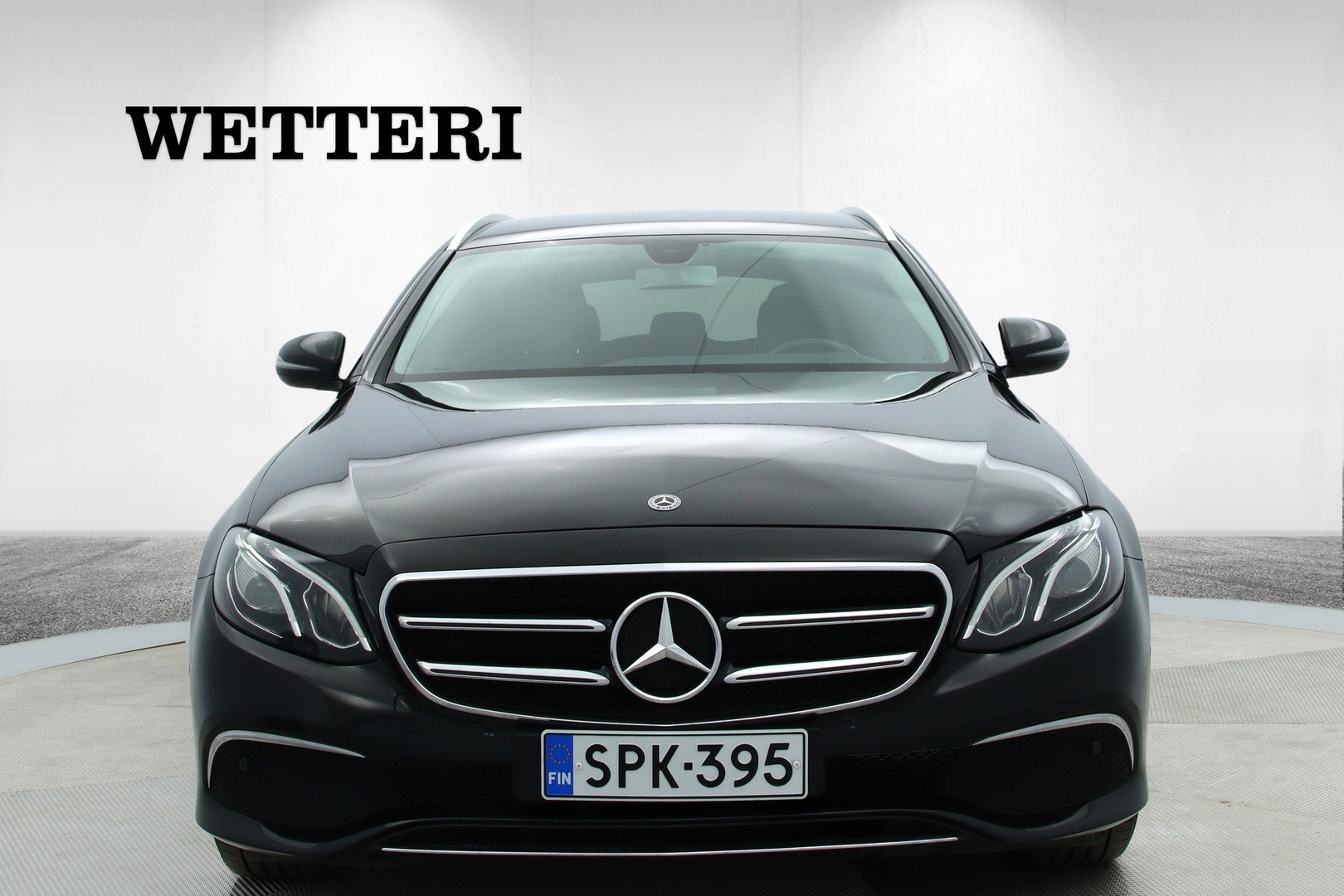 MERCEDES-BENZ E 2019
