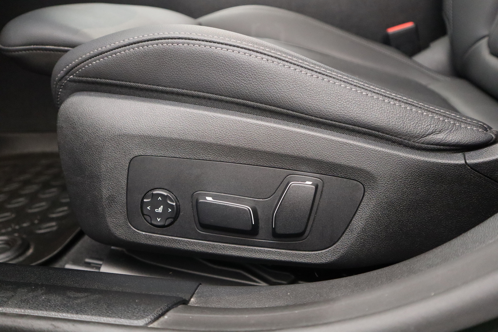 BMW i4 2024