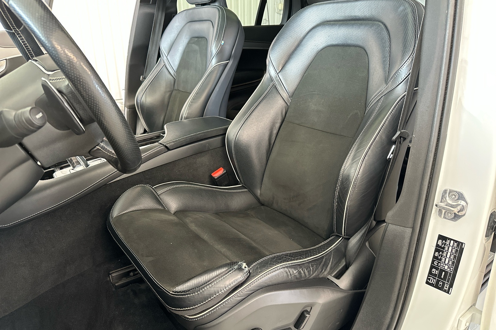 VOLVO XC90 2019