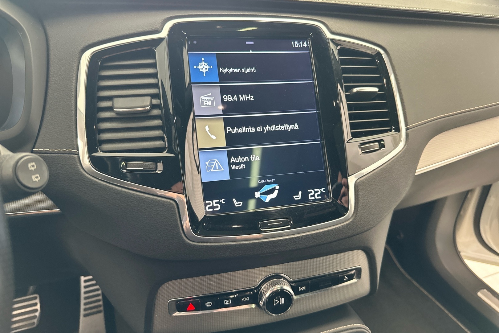 VOLVO XC90 2019