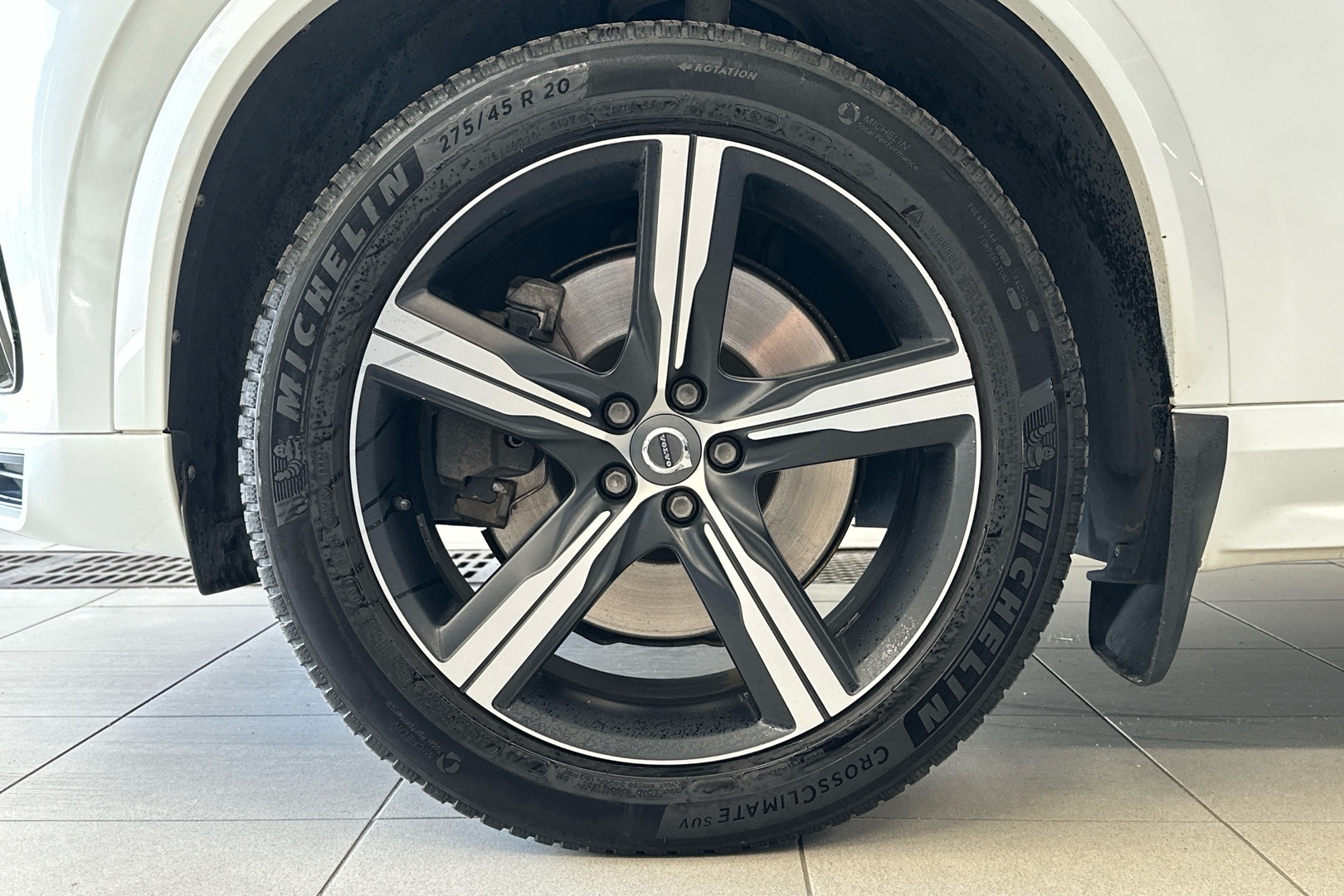 VOLVO XC90 2019