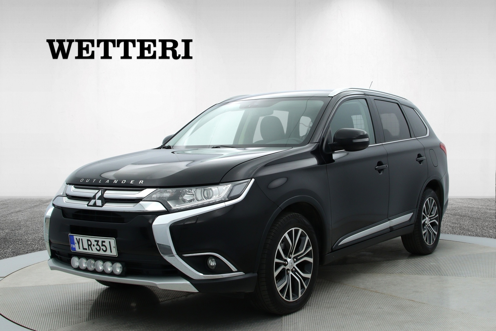 MITSUBISHI Outlander 2015