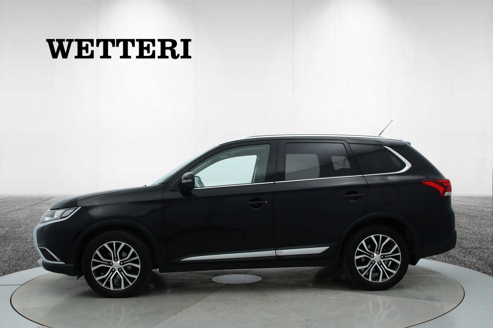 MITSUBISHI Outlander 2015