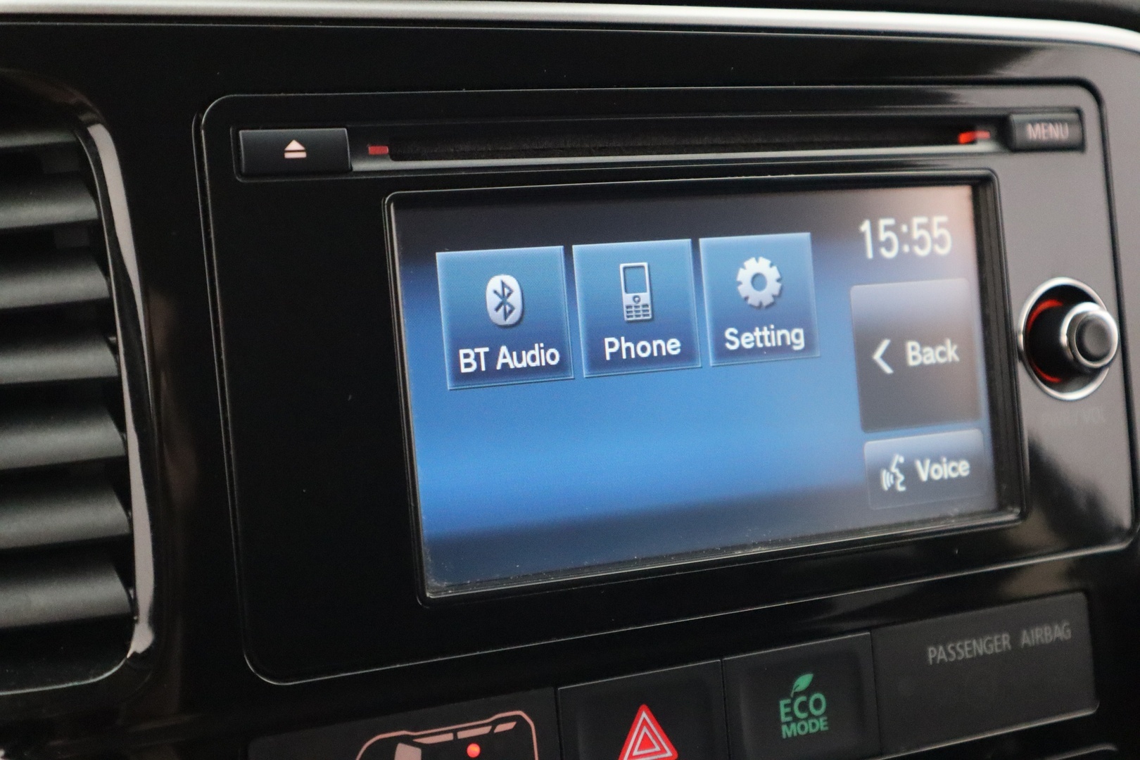 MITSUBISHI Outlander 2015
