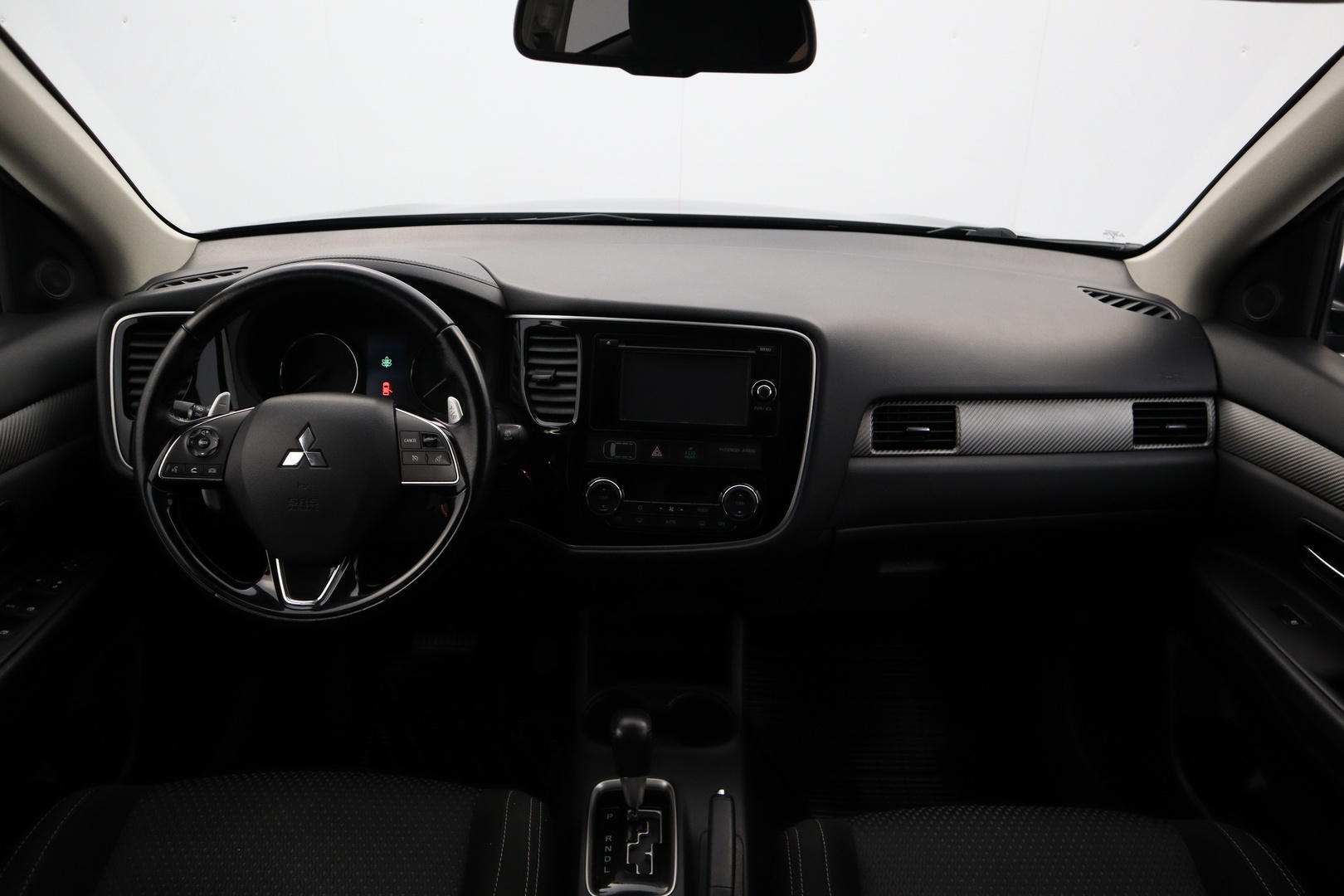 MITSUBISHI Outlander 2015