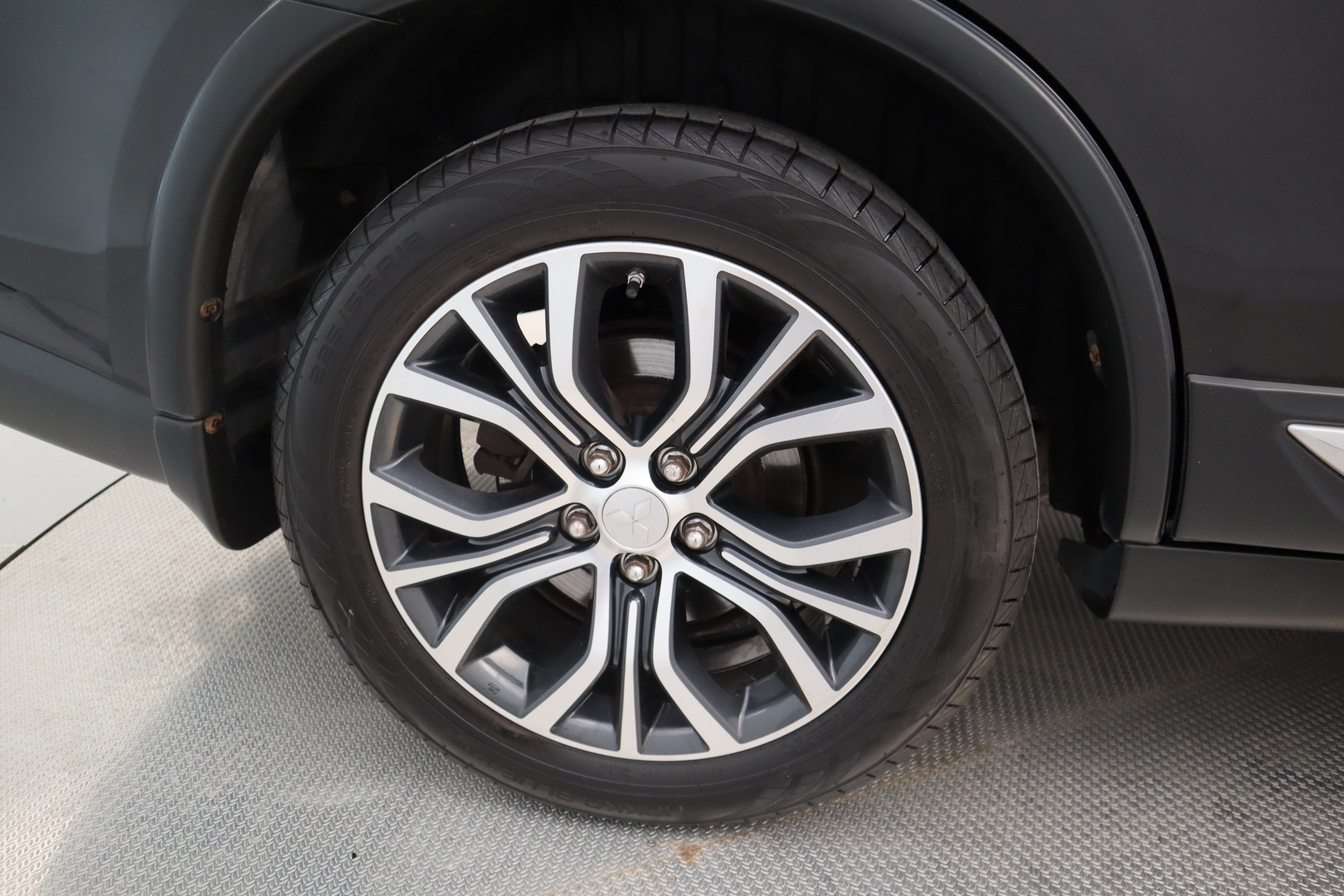 MITSUBISHI Outlander 2015