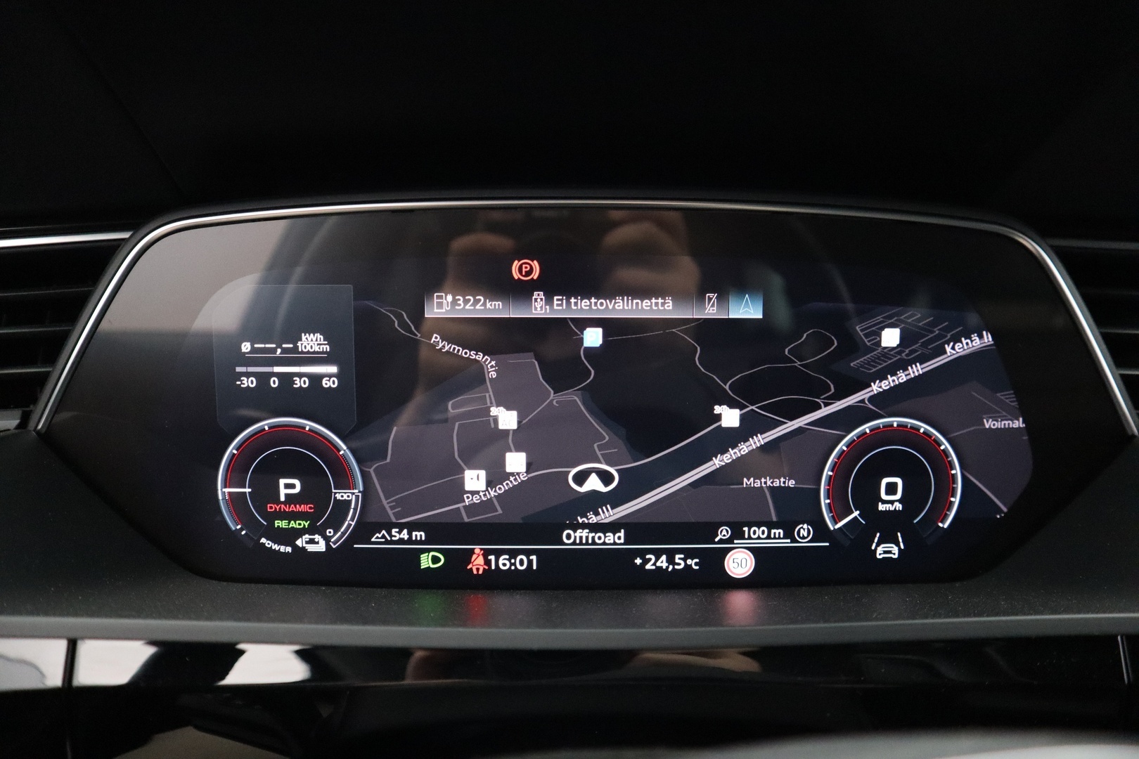 AUDI e-tron 2022