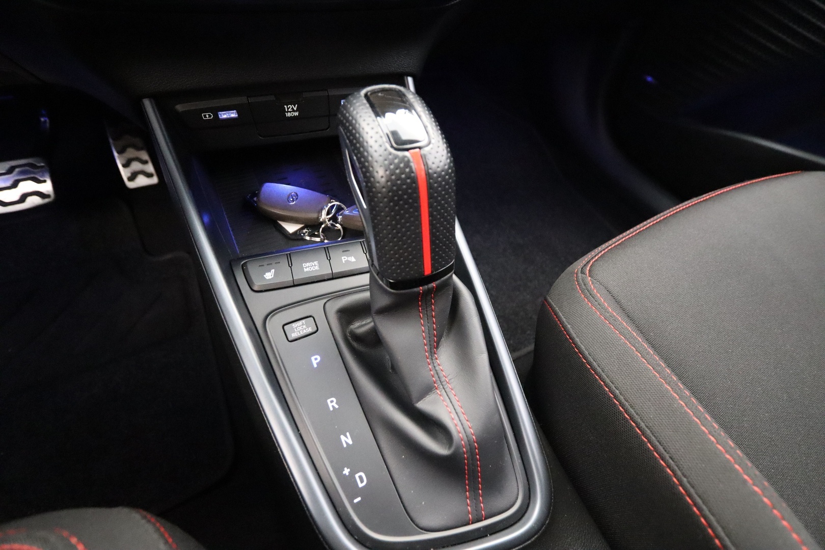 HYUNDAI i20 Hatchback 2023