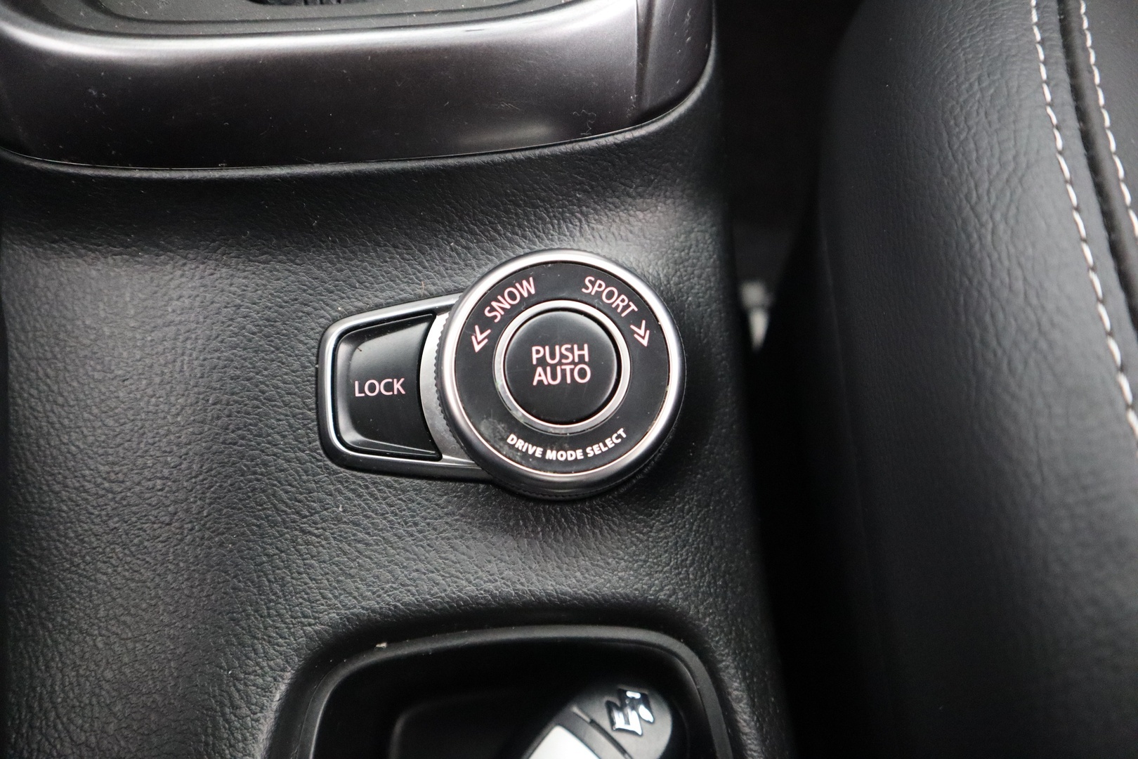 SUZUKI S-Cross 2023