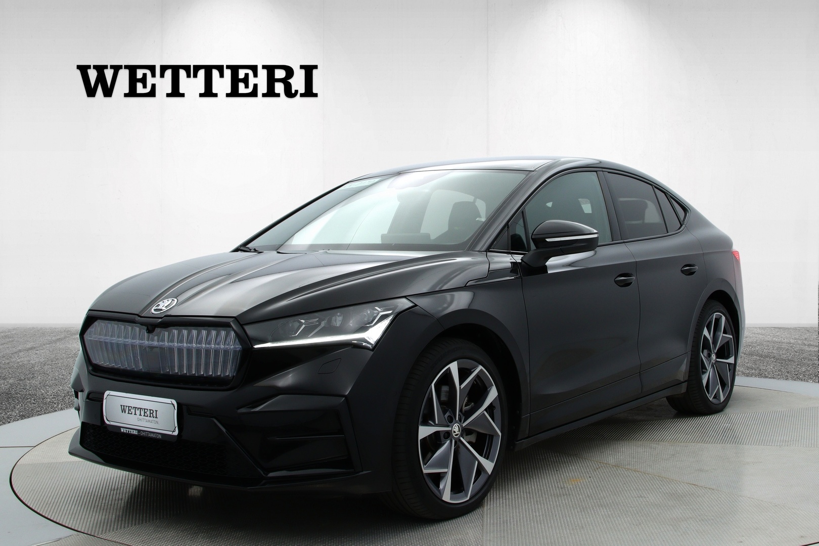 SKODA Enyaq 1