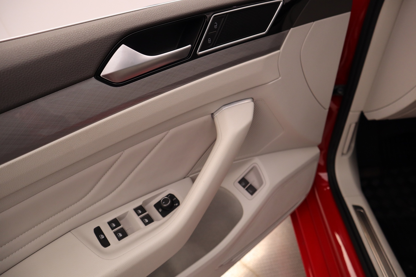 VOLKSWAGEN Passat 15