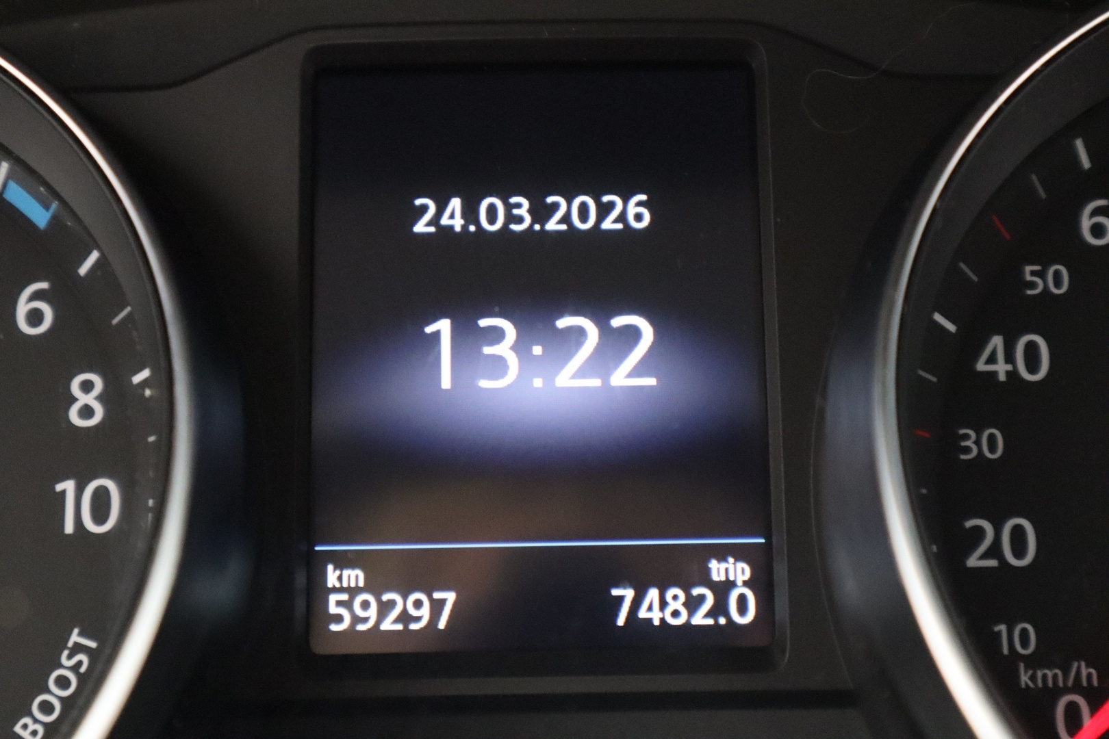 VOLKSWAGEN Passat 18