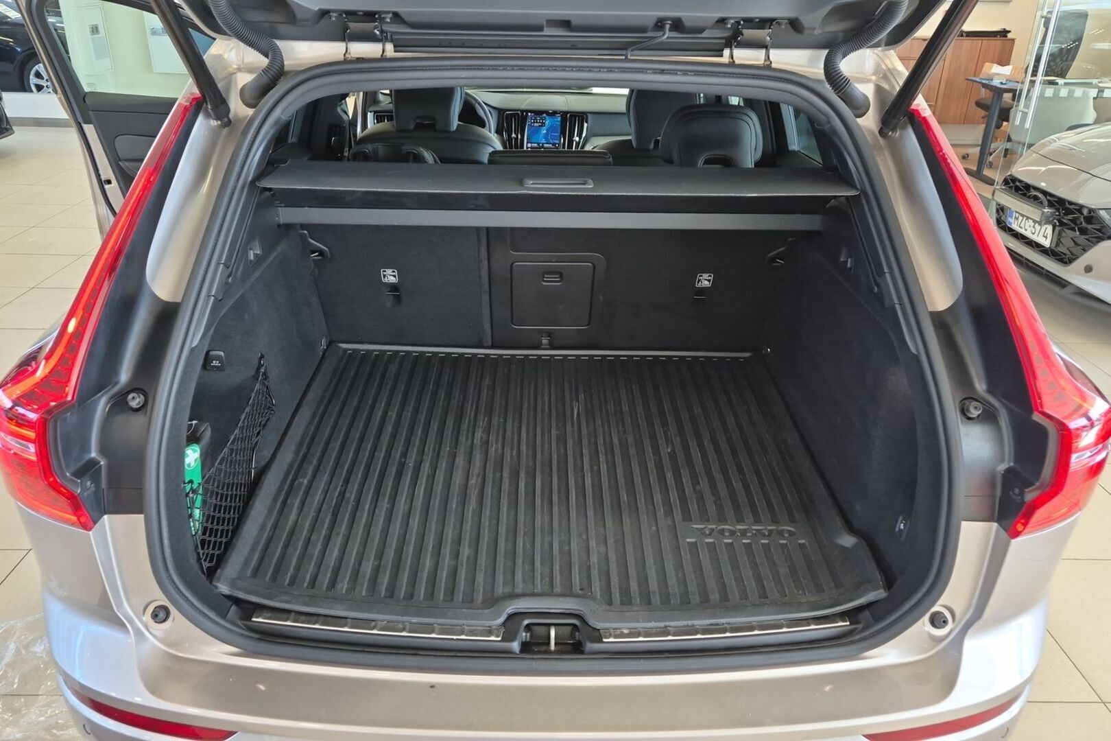 VOLVO XC60 12