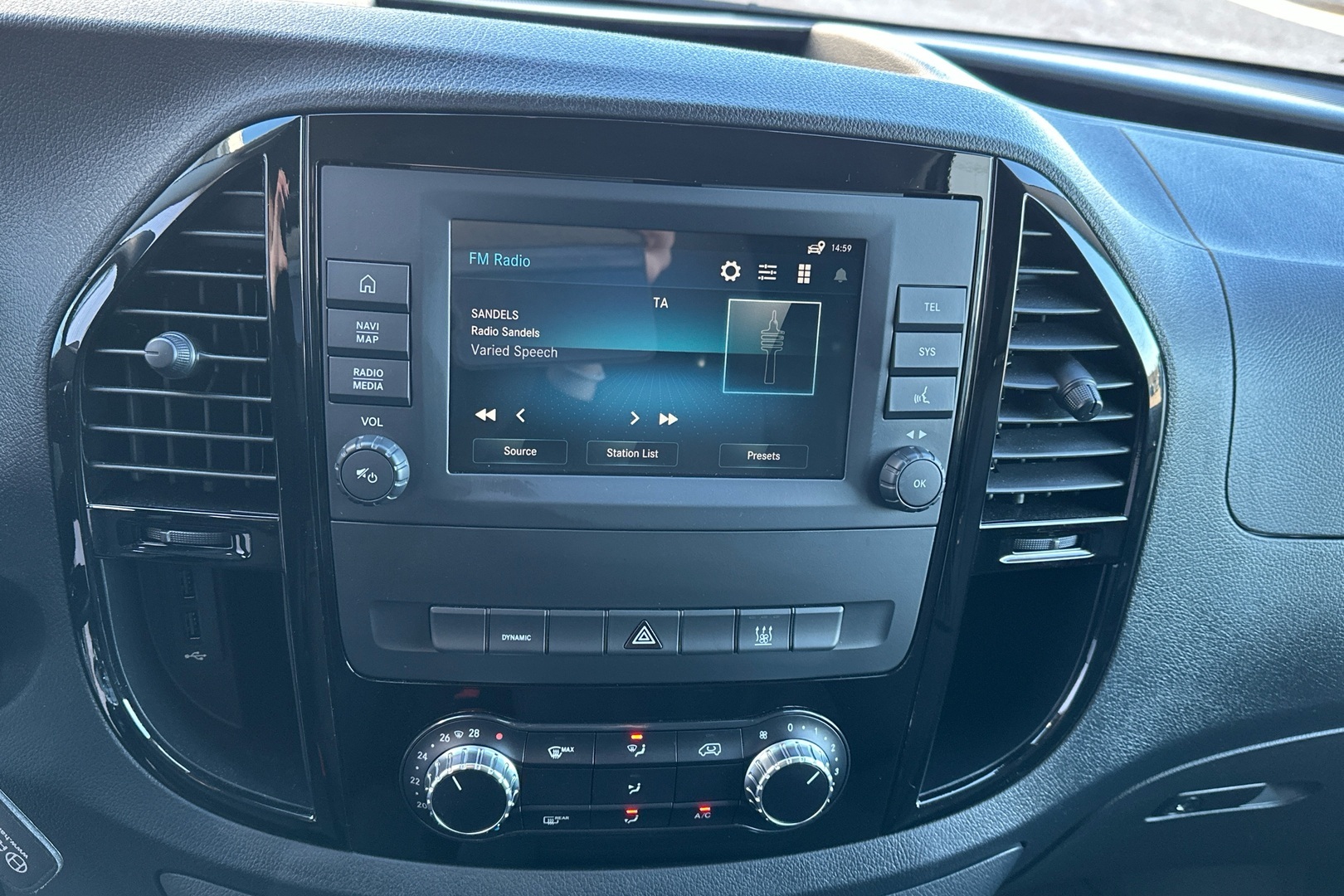MERCEDES-BENZ VITO 18