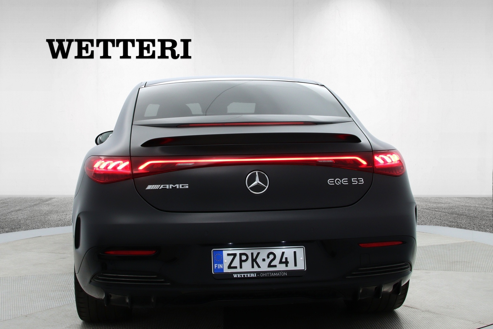 MERCEDES-BENZ EQE 4