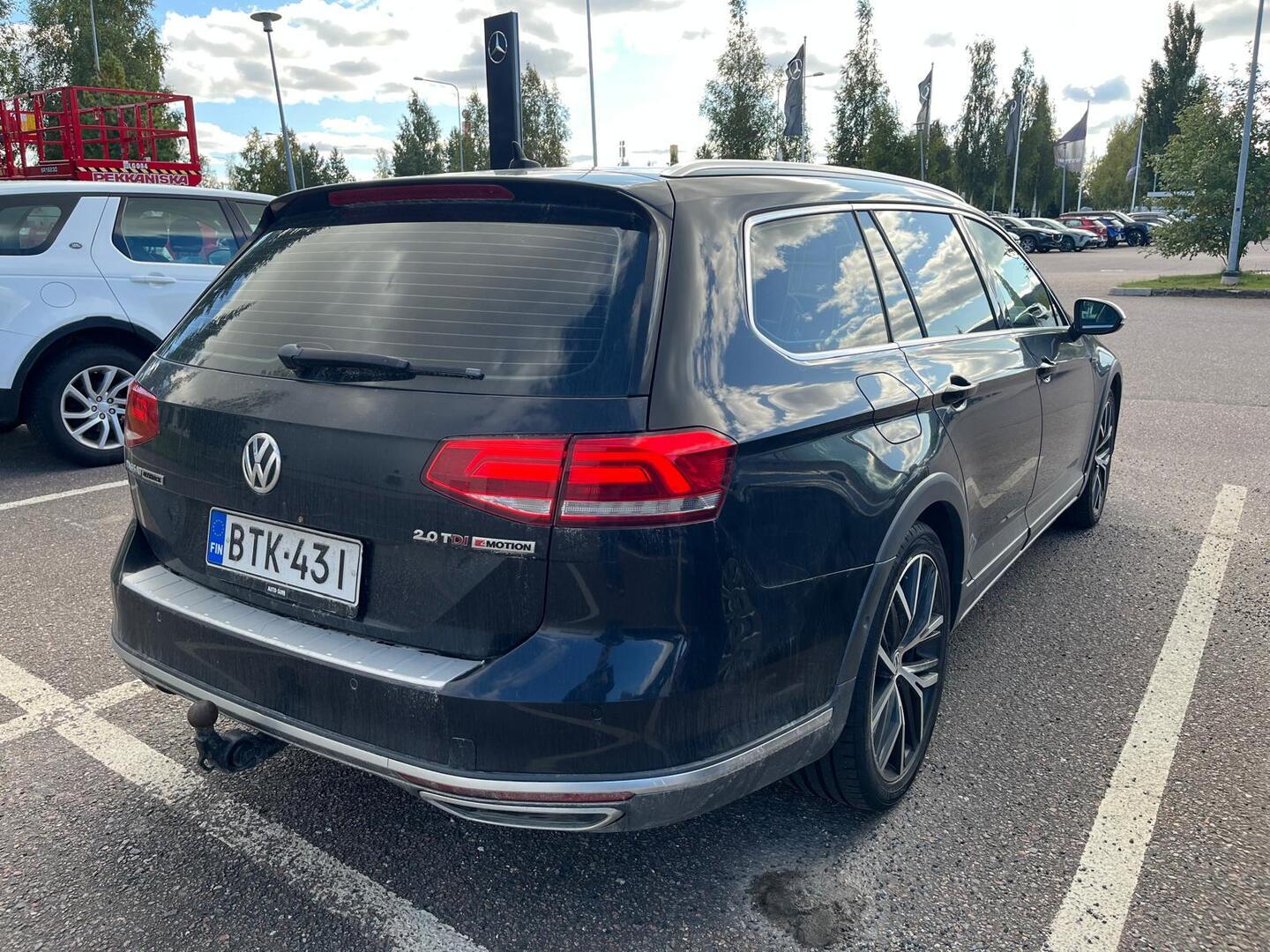 VOLKSWAGEN Passat 2015