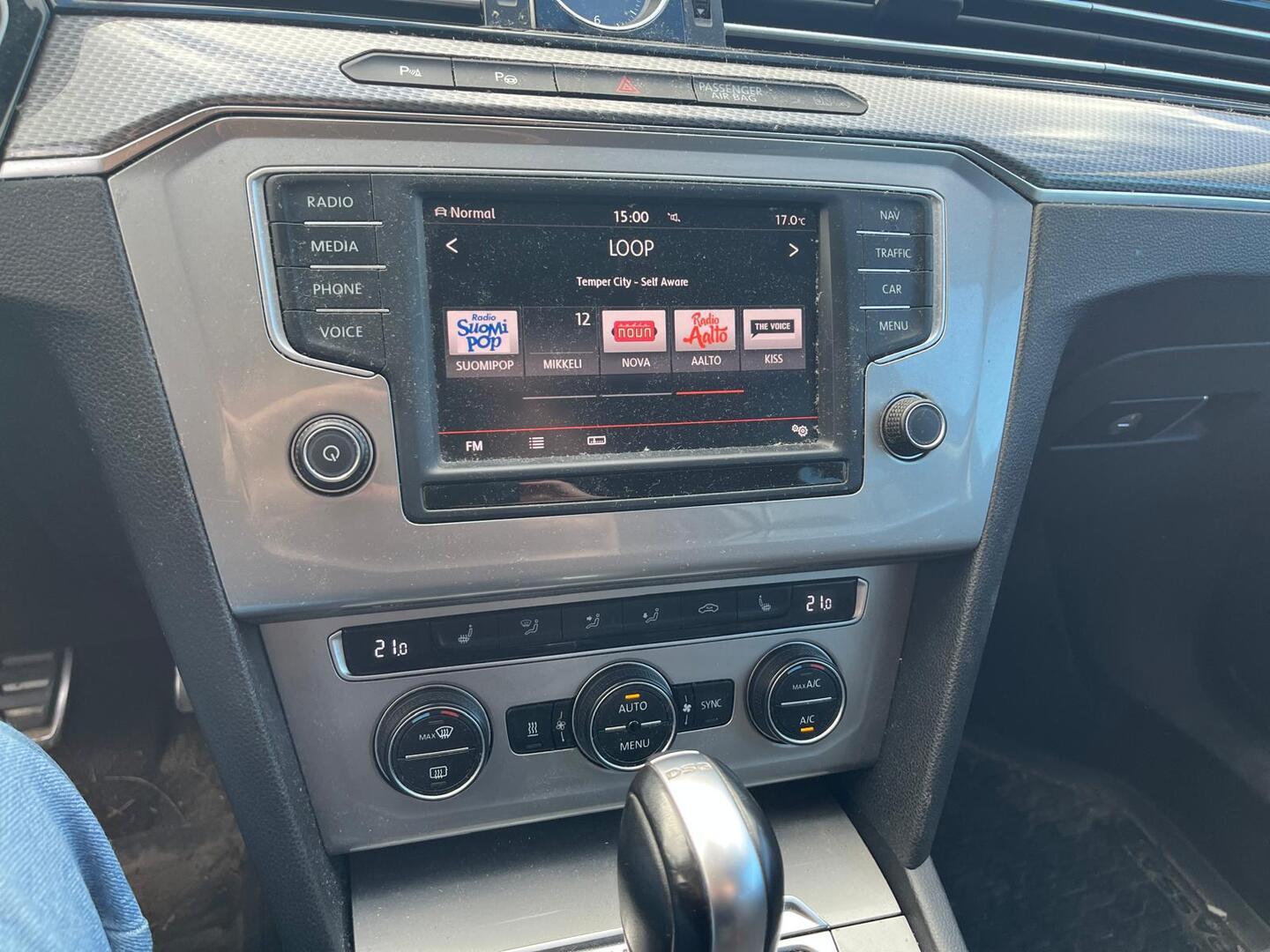 VOLKSWAGEN Passat 2015