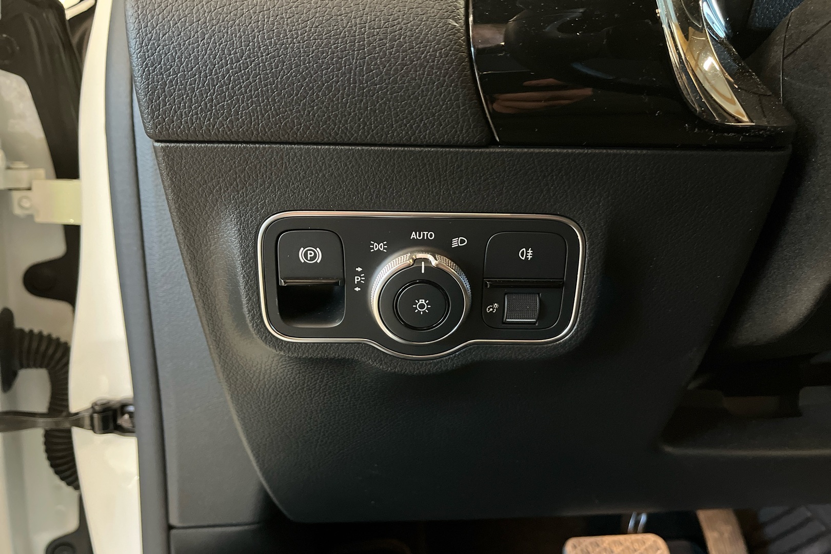 MERCEDES-BENZ B 2019