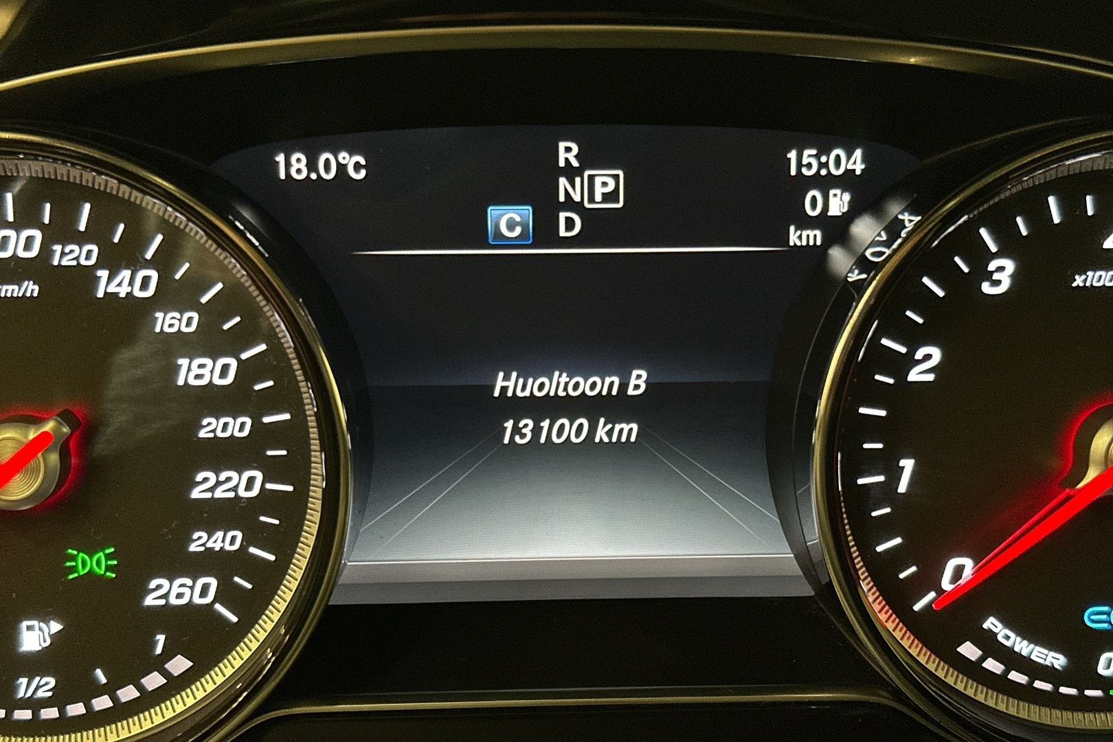 MERCEDES-BENZ E 2019