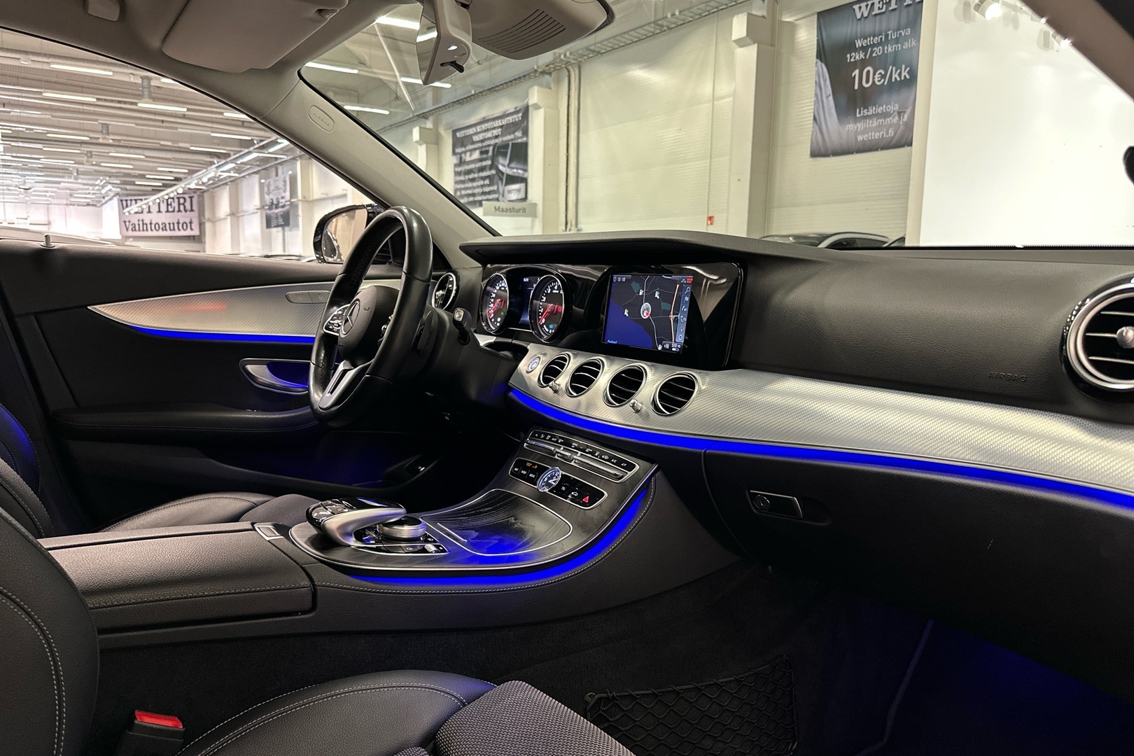 MERCEDES-BENZ E 2019