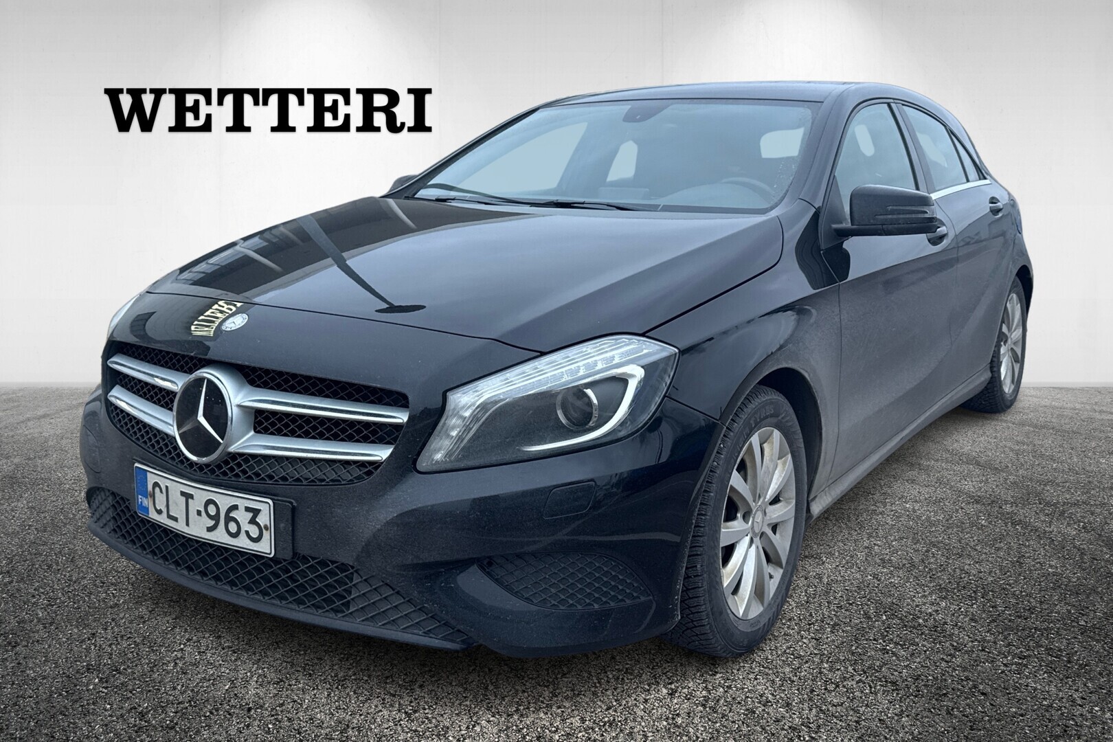 MERCEDES-BENZ A 2015