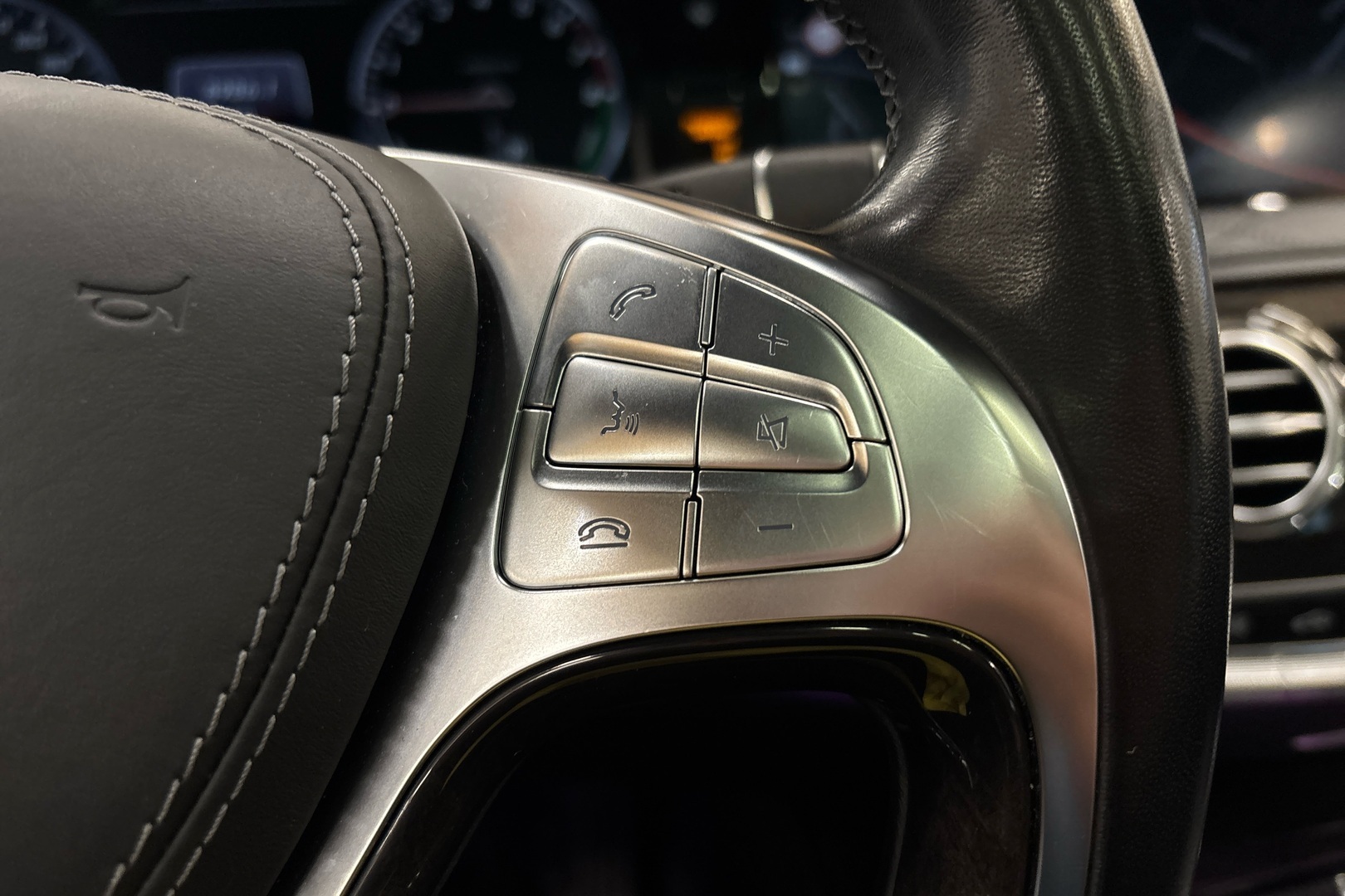 MERCEDES-BENZ S 2017